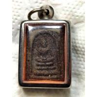 ราคา พระเนื้อชานหมากหลังยันต์หรืออีกชื่อสมเด็จเขมร หลวงปู่อ่อนสา สุขกาโร เมตตาอธิษฐานจิตหายากมากนานๆเจอที พร้อมกรอบเมตตาแคล้ว (29713912967)