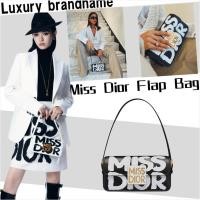 ราคา กระเป๋าสตรีดิออร์ Dior Miss Dior Flap Bagกระเป๋าใต้วงแขน/กระเป๋าถือผู้หญิง/หนังวัว สีดำ#22cm (28927773749)