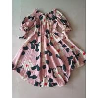 ราคา เสื้อผ้าผู้หญิง ใส่เที่ยว #เดรสลายดอก #ส่งต่อเดรสสวย (9806469498)