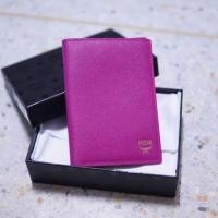 ราคา New ⚡️ MCM passport case limited edition (805365728)