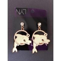 ราคา ต่างหู Lyn Around โลมาขาว (8655974551)