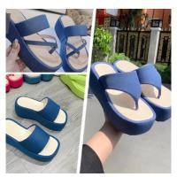 ราคา รองเท้าแตะเรือสตรีสายไขว้สายไขว้รองเท้าหนีบพื้นสูง7ซม (43008813538)