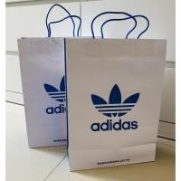 ราคา ถุงกระดาษ Adidas สีฟ้า ของแท้ หูเชือก สวยมาก (19669078690)
