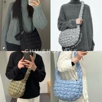 ราคา COS quilted messenger bag #ของแท้ (16399647013)