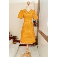 ราคา ชุดผ้าไทยลายขอสีเหลือง เดรสผ้าไทยสีเหลือง ชุดคุณครู (23945650028)