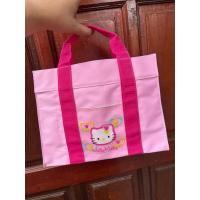 ราคา กระเป๋าคิตตี้ กระเป๋าโท้ท (tote bag) Hello Kitty Sanrio งานแท้ มือสอง สภาพสวย (29693808738)
