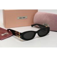 ราคา Like new Miu Miu sunglasses (22321465281)