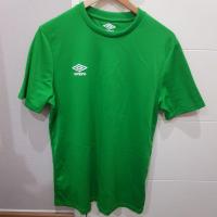 ราคา umbro size m สภาพใหม่ (11597324257)