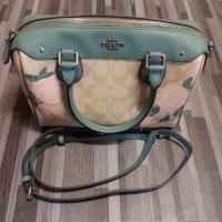 ราคา กระเป๋าแบรนด์เนมมือสองแท้ 100% สภาพดี (15447470808)