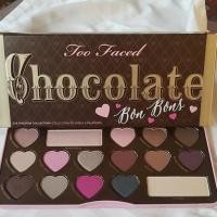 ราคา Too faced chocolate bon bons eyeshadow palette (3106243204)