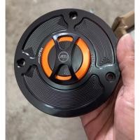 ราคา ฝาถังน้ำมันมิเนียมKTM ฝาถังแต่ง KAWASAKI งาน CNC แบบเกียว กลึงลาย สำหรับ KR Serpico Victor (44020968470)