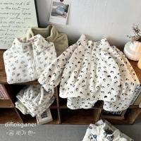 ราคา ชุดวอร์มเด็กผ้านุ่มลายจุด เสื้อซิปหน้าใส่สบายคู่กางเกงขายาวนุ่มอุ่น (46401930641)