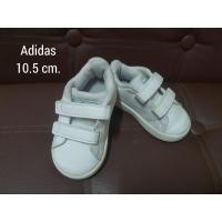 ราคา รองเท้าผ้าใบเด็กจิ๋วๆ Adidas ของแท้ มือสอง 10.5cm (21771616648)
