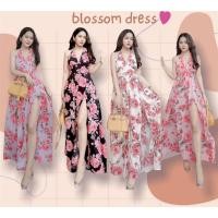 ราคา เดรสคล้องคอ ผ่าหน้าลายดอก ผ้าไหมอิตาลีเนื้อนิ่มพริ้ว ผ่าหน้าเกร๋ให้ตัวเองกันหน่อย น่ารักก (18705351652)