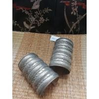 ราคา กำไลข้อมือกะไหล่​เงิน(งาน​เก่า​ทรง​โบราณ)​ (21328067307)