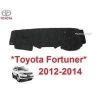 ราคา พรมปูคอนโซลหน้ารถ Toyota Fortuner 2012 2013 2014 โตโยต้า ฟอร์จูเนอร์ พรมปูแผงหน้าปัด พรมคอนโซล พรมหน้ารถ พรมหน้าปัด พรม (2627637200)