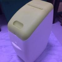 ราคา ถังขยะเก็บกลิ่น aprica (2527745337)