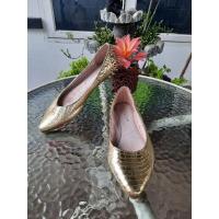 ราคา Preloved Second Used Pazzion Flat Shoes (15212686203)