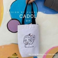 ราคา กระเป๋าผ้าแคนวาสสําหรับกระติกน้ําร้อนพร้อมผ้าแคนวาสพิมพ์ลายแมวและลูกสุนัข (ผ้าลายจุดสีดํา) (26274847545)