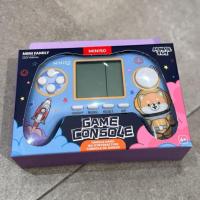 ราคา MINISO MINI FAMILY CONSOLE GAMEBOY CHILDRENS TOY (45853531295)