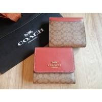 ราคา (ผ่อน0%)10เดือน (รับประกันของแท้)กระเป๋าสตางค์ Coach ใบสั้น 3 พับ นำเข้าจากUSA (20370256007)