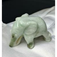 ราคา หยกไทยสองสีเขียวกับขาวแกะลายรูปช้าง 152 กะรัต (2417) (54604322822)