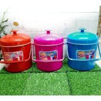 ราคา กระติก น้ำแข็ง คละสี ขนาด5ลิตร รุ่นNo.P-5 ตรากุ๊ก กระติกน้ำแข็งทรงกลม 1 ชิ้น (7859871796)