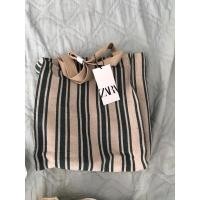 ราคา ZARA กระเป๋าโท้ตล่าสัตว์ซาร่า (44258813935)