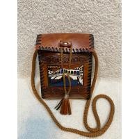 ราคา กระเป๋าหนังลอกลาย made in Italy มือสองนำเข้า ใส่มือถือได้ทุกรุ่น (28759474039)