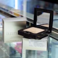 ราคา Laura Mercier Foundation Powder No.1 (7.4 g.) (520408228)