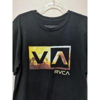ราคา เสื้อมือสอง สภาพใหม่ RVCA อก 38-39 (25012337767)