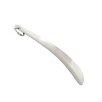ราคา ช้อนรองเท้า ทำจากเหล็ก แข็งแรงทนทาน Shoehorn ที่ช่วยใส่รองเท้า ไม้ช่วยใส่รองเท้า ยืนใส่รองเท้าได้ (41903197481)
