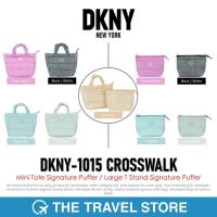 ราคา DKNY-1015 CROSSWALK Women’s Mini Tote Bag (DA640CW3) / Large T Stand (DA060PT3) - Signature Puffer (27708034535)