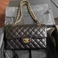 ราคา กระเป๋าคลาสสิกสไตล์ชาแนล หนังคาเวียร์แท้ สำหรับผู้หญิง (46003494369)