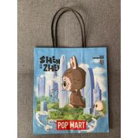 ราคา ถุงกระดาษ pop mart ลาบูบู้ ลายเมือง เซินเจิ้น (Shenzhen) ของแท้จากช๊อป (25430227849)