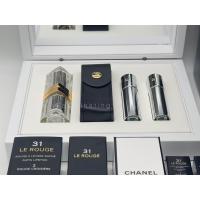 ราคา Chanel 31 LE ROUGE ลิปสติกเนื้อซาติน ลิป Set 3 สี พร้อมกล่องไม้ (23379419457)
