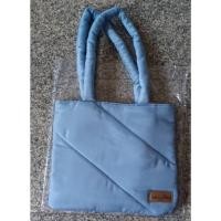 ราคา [ของใหม่] Valentino Rudy Puffy Tote Bag กระเป๋าสะพายผ้านิ่ม (25634564413)