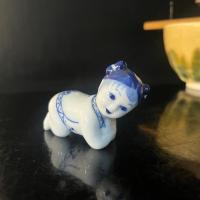 ราคา "ตุ๊กตาเซรามิกเด็กหญิงจีน ที่วางตะเกียบโบราณ งานวินเทจ Porcelain สไตล์จีนแท้" (42501899494)