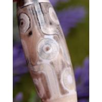 ราคา 34.9 มม.X 12.2 มม.เก่าMine Nine Eyes Dzi Supreme Nobleสไตล์U Compassionate Growth Authority Healing 9 Eyed Dzi Nine Eyes Dzi Manik CW3579 Eyed Dzi Manik CW3579 (24564507411)