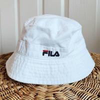 ราคา [มือสอง] FILA Bucket Hat หมวกบักเก็ตผู้หญิง สีขาว ของแท้ สภาพดี (25830428165)