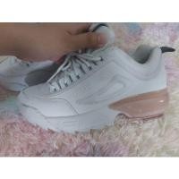 ราคา รองเท้า FILA สีขาวส้นพื้นสีชมพู US8 EUR 39 แท้ (used) (21744581802)