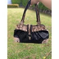 ราคา กระเป๋าสะพายขึ้นไหล่ แต่งหนังงู มือสอง (25647197288)