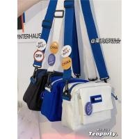 ราคา การถ่ายภาพแนวสตรีทแบบญี่ปุ่นที่เรียบง่ายและหลากหลายกระเป๋าสะพายข้างหญิงลำลองกีฬากระเป๋าใบเล็กที่เป็ (24585053826)