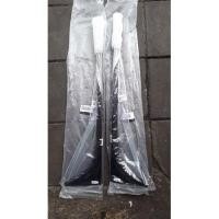 ราคา คิ้วรีดน้ำนอกประตูหลังmazda bt50 pro รถ4 ประตู ราคาคู่หลัง2 เส้น สำหรับประตูหลัง อะไหล่แท้mazda (28015739921)