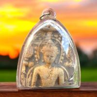 ราคา พระกันทรวิชัย เนื้อดินเผาขึ้นจากกรุกันทรวิชัย จ.มหาสารคาม เป็นพระยุคทวารวดี แห่งนครจำปาศรีอายุ 1,300 ปี พระโบราณพันปี (43151330776)