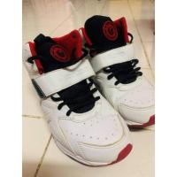 ราคา รองเท้า Prospecs แท้หุ้มข้อ หายาก ไซส์40 (4393337340)