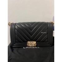 ราคา Chanel Boy Chevron holo 27 (50600196102)