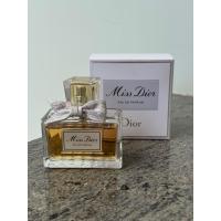 ราคา น้ำหอม Miss Dior โบว์ผ้า ปี 2021 50ml (48450565487)