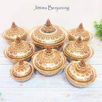 ราคา จิตต์ติมา เบญจรงค์ ชุดชามฝา ชุดขันโตก เบญจรงค์ ชุดสำรับอาหาร (สินค้า OTOP 5 ดาว สมุทรสาคร) (2990567552)