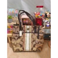 ราคา กระเป๋า Coach ผ้าแคนวาส งานตู้ญี่ปุ่น (28404847349)